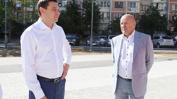 В Краснодаре на территории Школьного бульвара высадят более 2 тысяч деревьев и кустарников