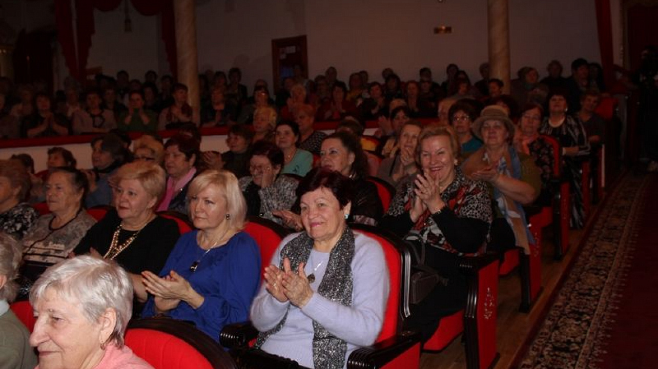 Сегодня в Центральном округе состоялось тожественное мероприятие, посвященное Международному женскому дню