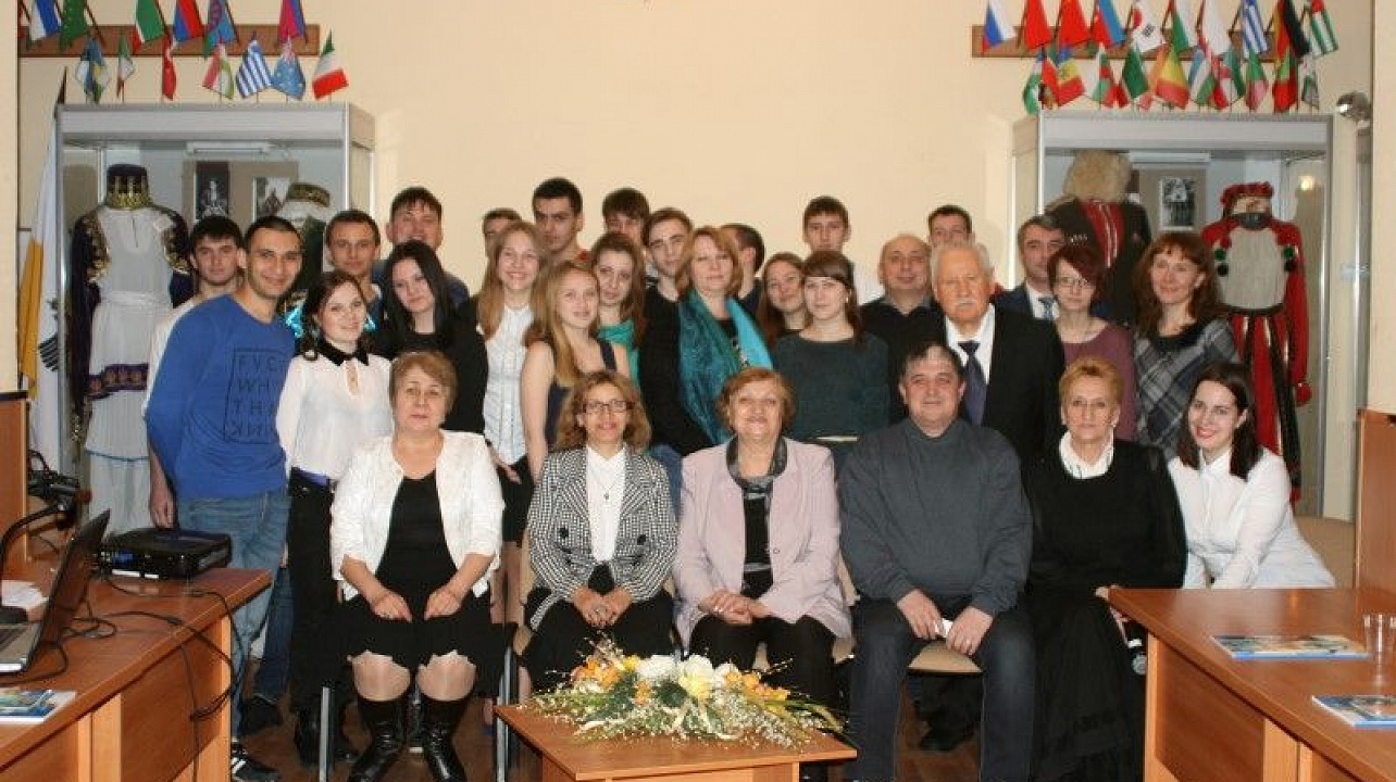 Круглый стол «Кавказа гордые сыны» прошёл в Краснодаре (4).JPG