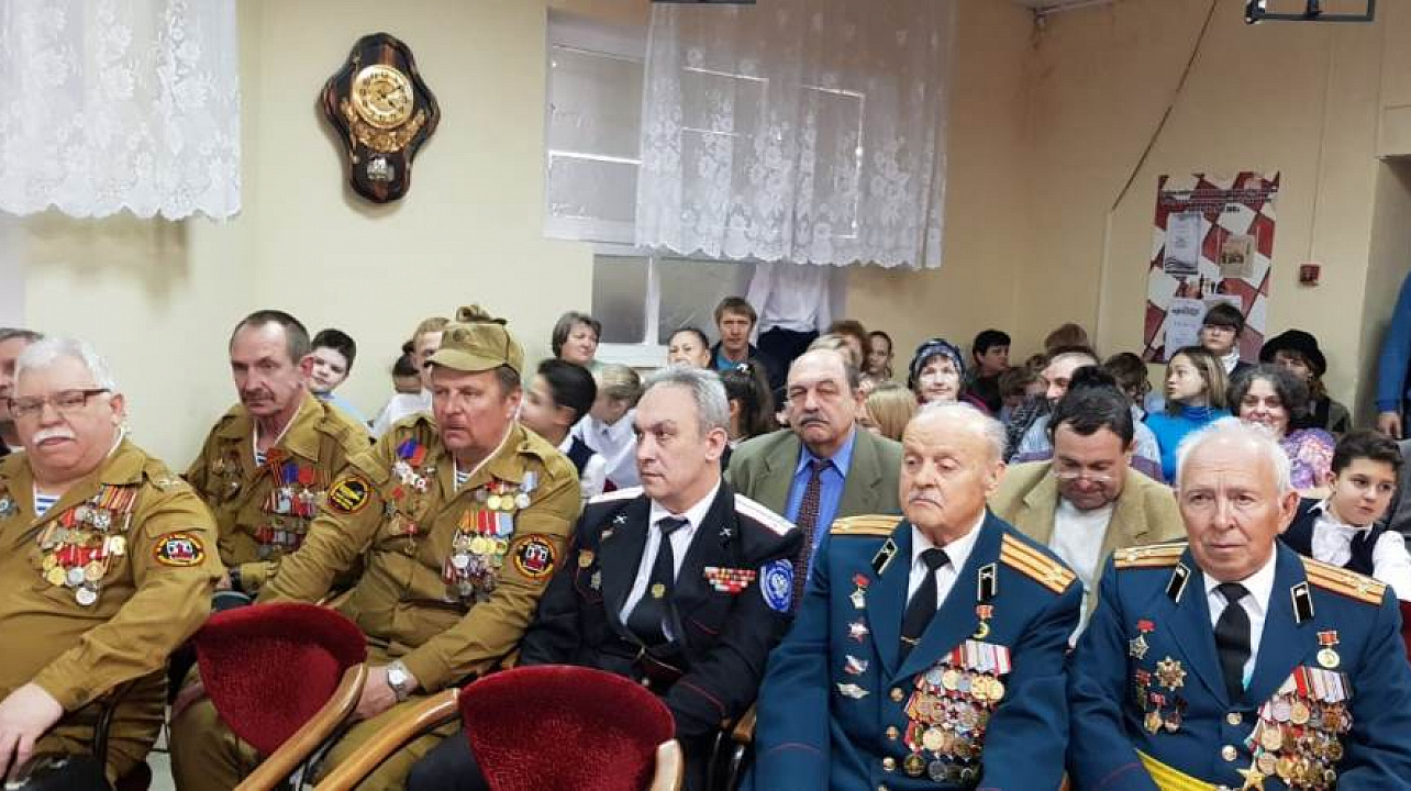 В городском Доме культуры Западного округа прошёл тематический вечер, посвящённый 31-ой годовщине вывода войск из Афганистана