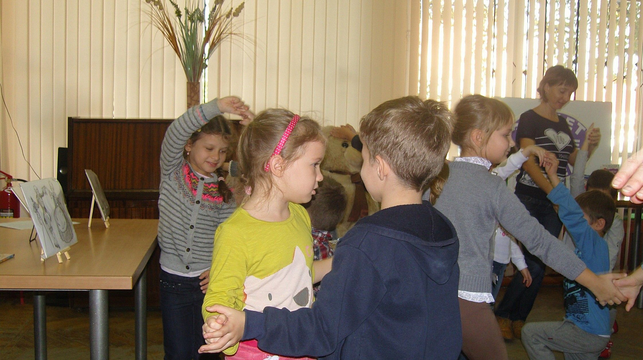 Литературное путешествие в страну вежливости провели в Западном округе