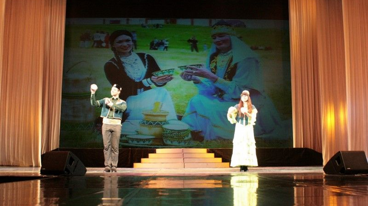 «Песни и танцы народов мира»