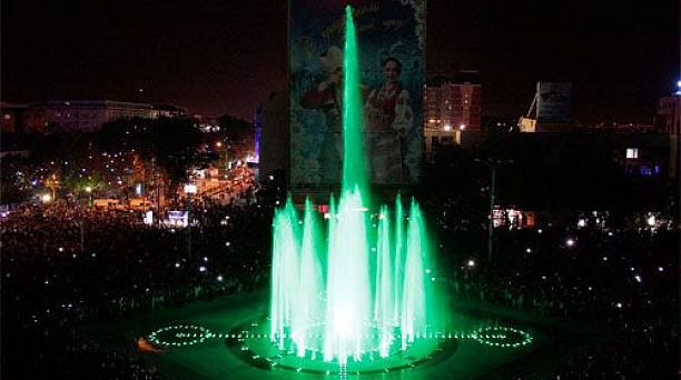 Определен график работы фонтана на Театральной площади