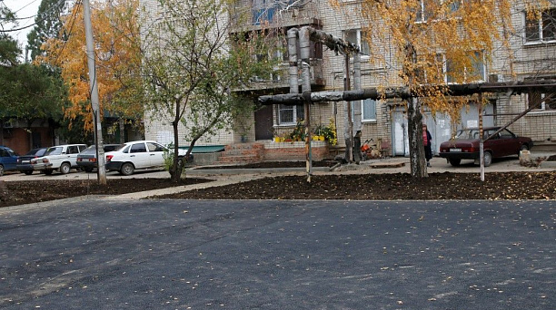 В департамент городского хозяйства и ТЭК Краснодара поступило 232 заявки на благоустройство придомовых территорий в 2018 году