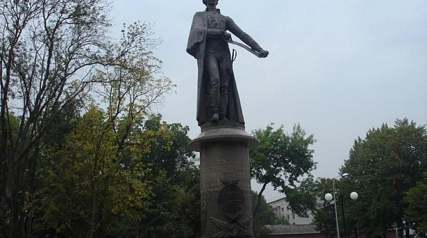 Ветераны Центрального округа приняли участие в акции, посвященной Дню памяти Александра Суворова