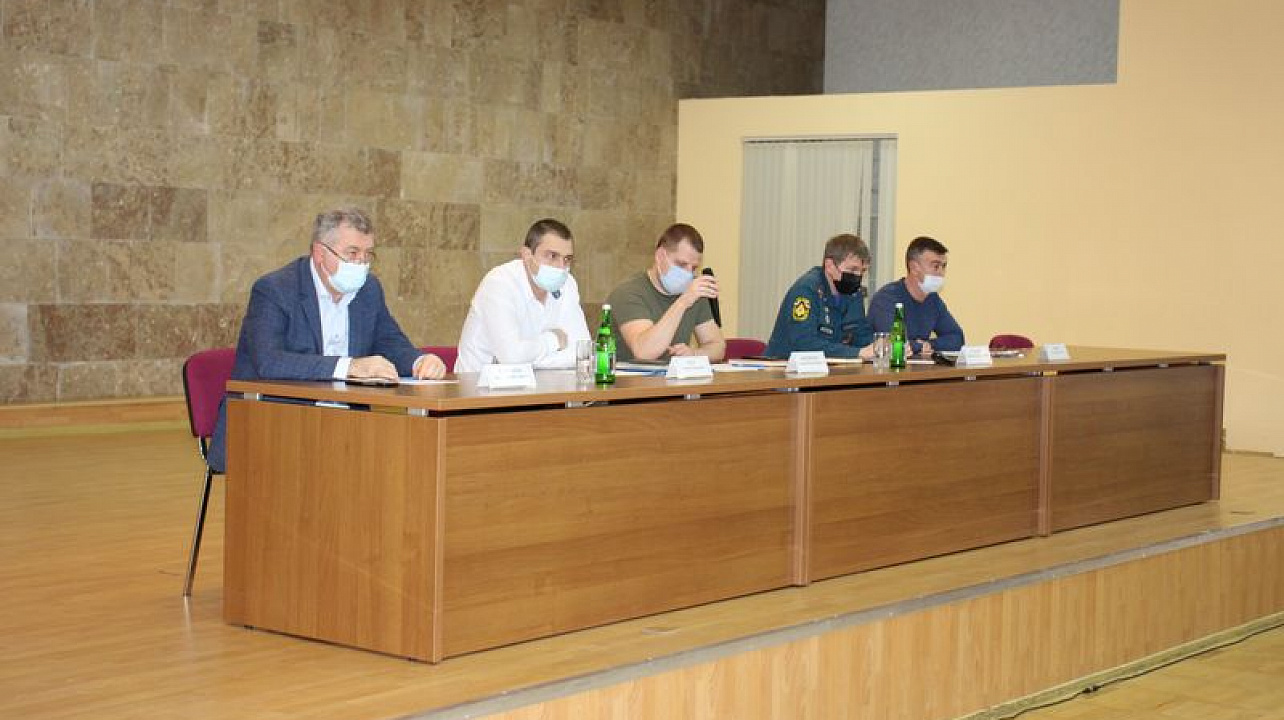 В администрации Центрального округа состоялось совещание с учреждениями социальной сферы