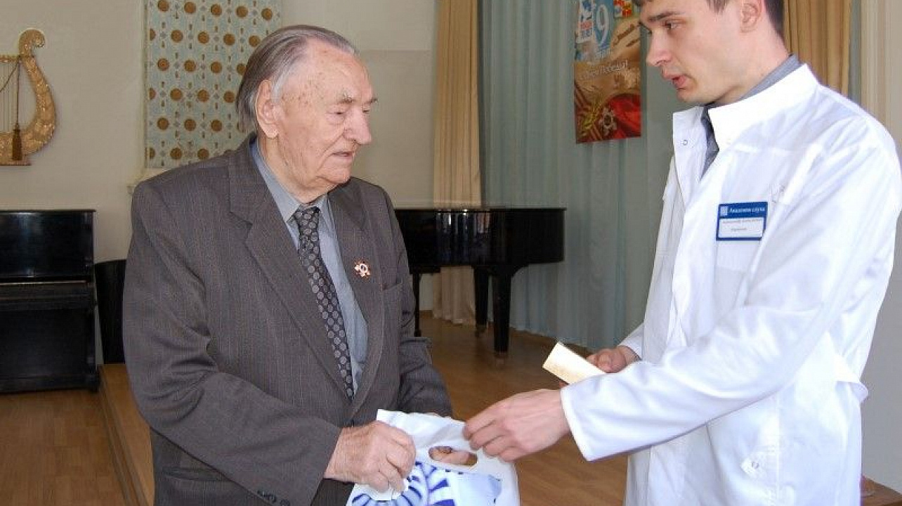 С заботой о ветеранах.jpg