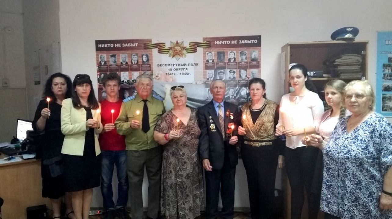 Молодежь и ветераны почтили память солдат Великой Отечественной войны