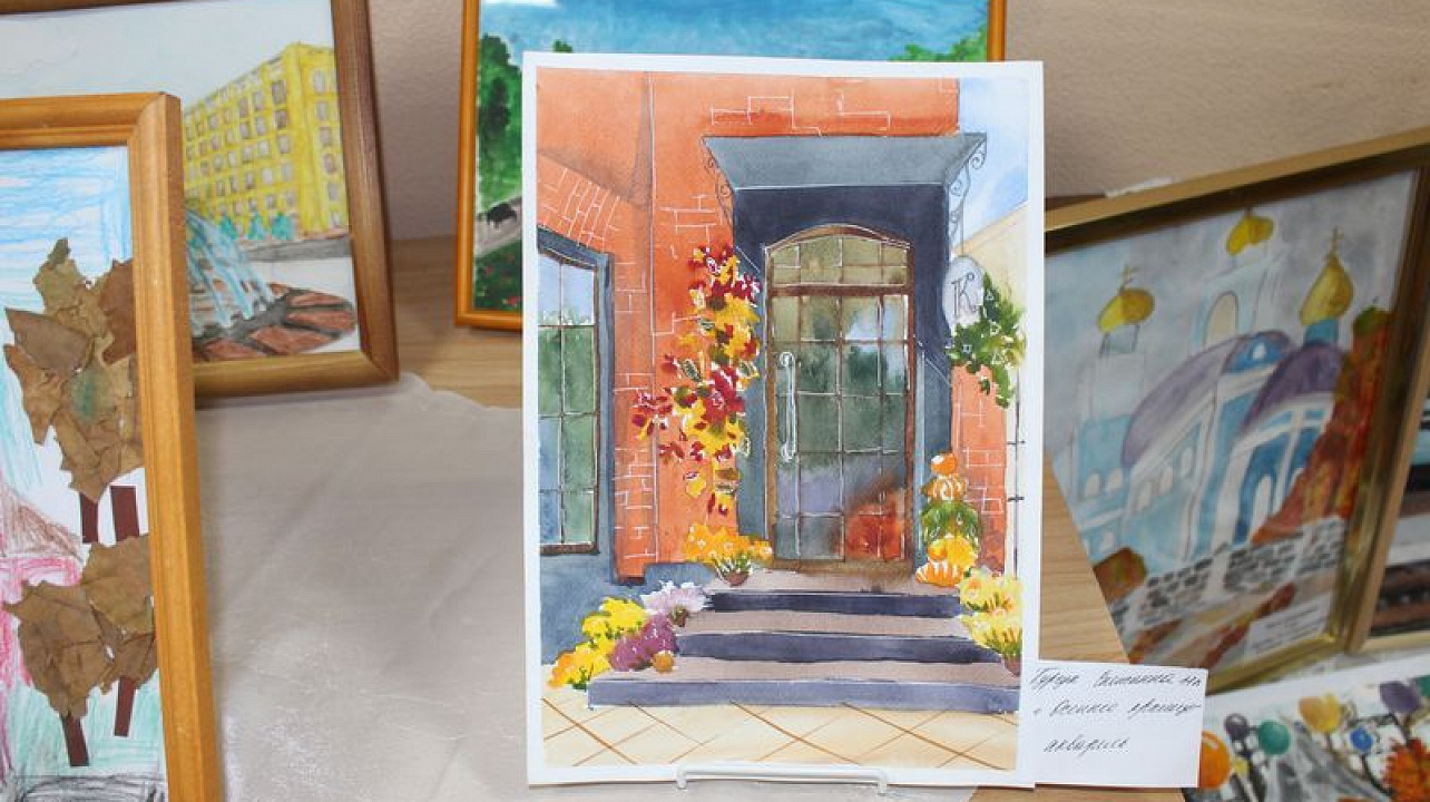 В Центральном округе продолжается конкурс рисунков