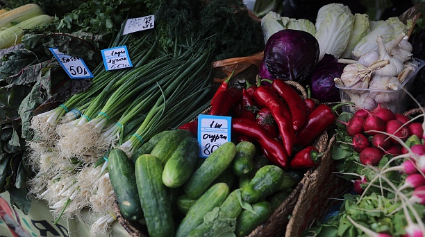 За орехами, тыквой и свежей зеленью - на краснодарские ярмарки выходного дня