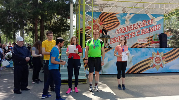 Руководители ТОС города Краснодара приняли участие в марафоне по скандинавской ходьбе