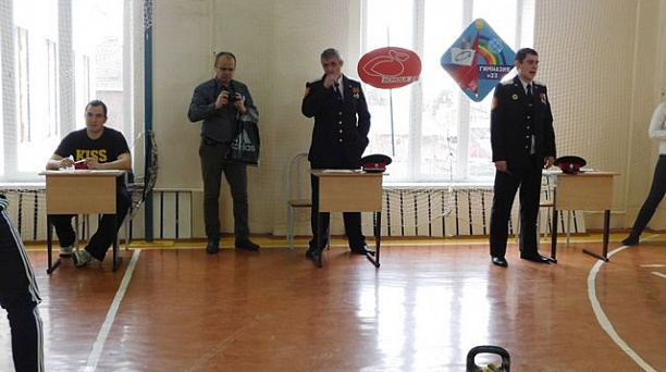 Соревнования по гиревому спорту в Гимназии №54