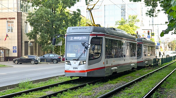 В Краснодаре 17 и 18 июля изменится время вечерних рейсов семи трамвайных маршрутов в связи с ремонтом трамвайного переезда