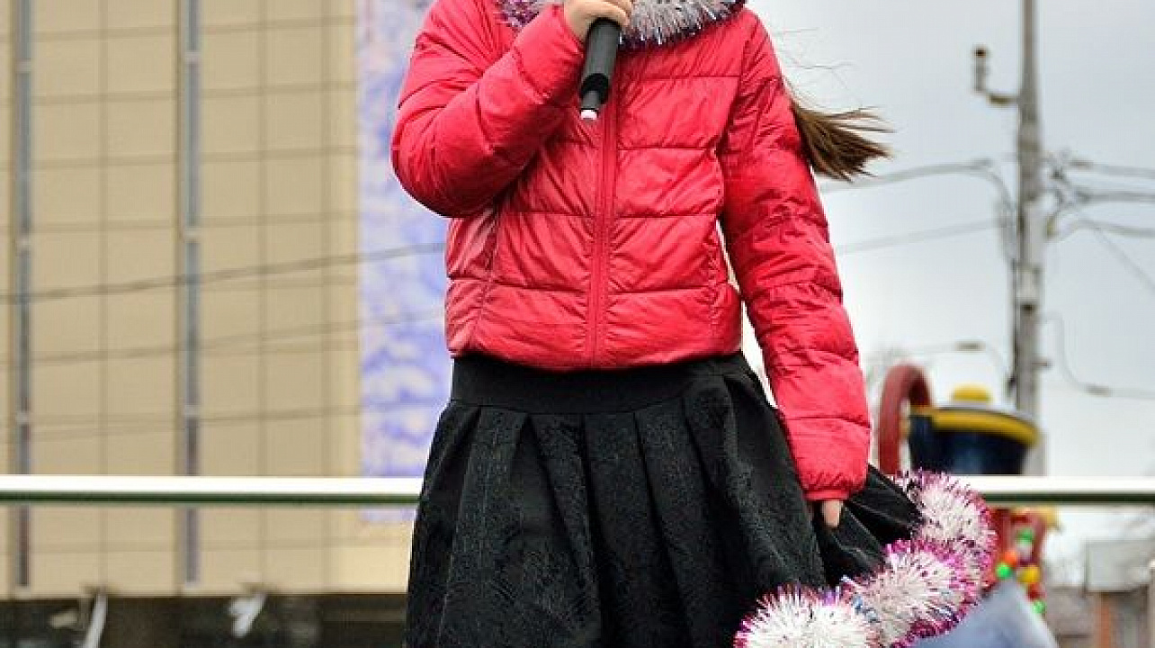 100 юных прикубанцев из Центра детского творчества сделали новогодний подарок горожанам