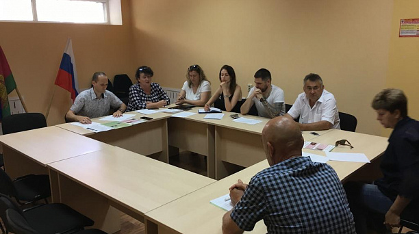 В администрации Прикубанского округа прошло совещание с представителями АО «Мусороуборочная компания»