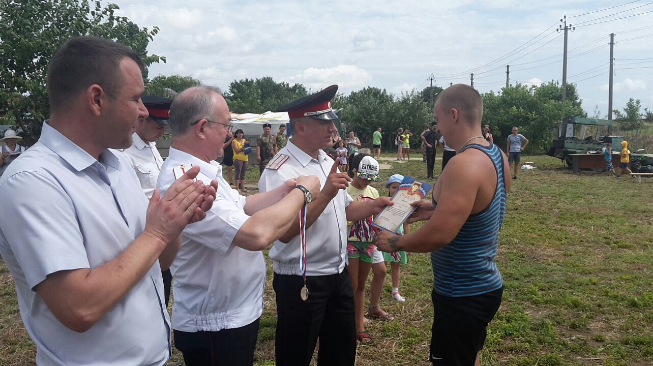 Казачьи игры в хуторе Ленина