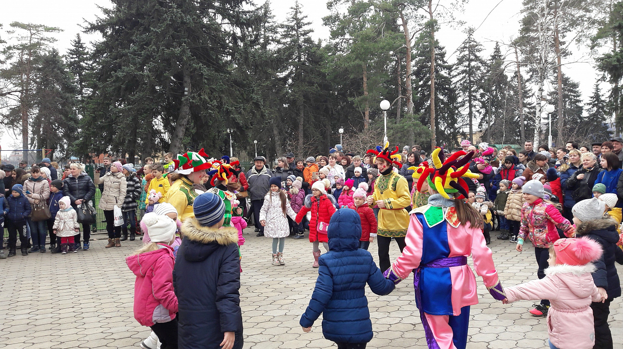 Елизаветинцы с размахом проводили зиму