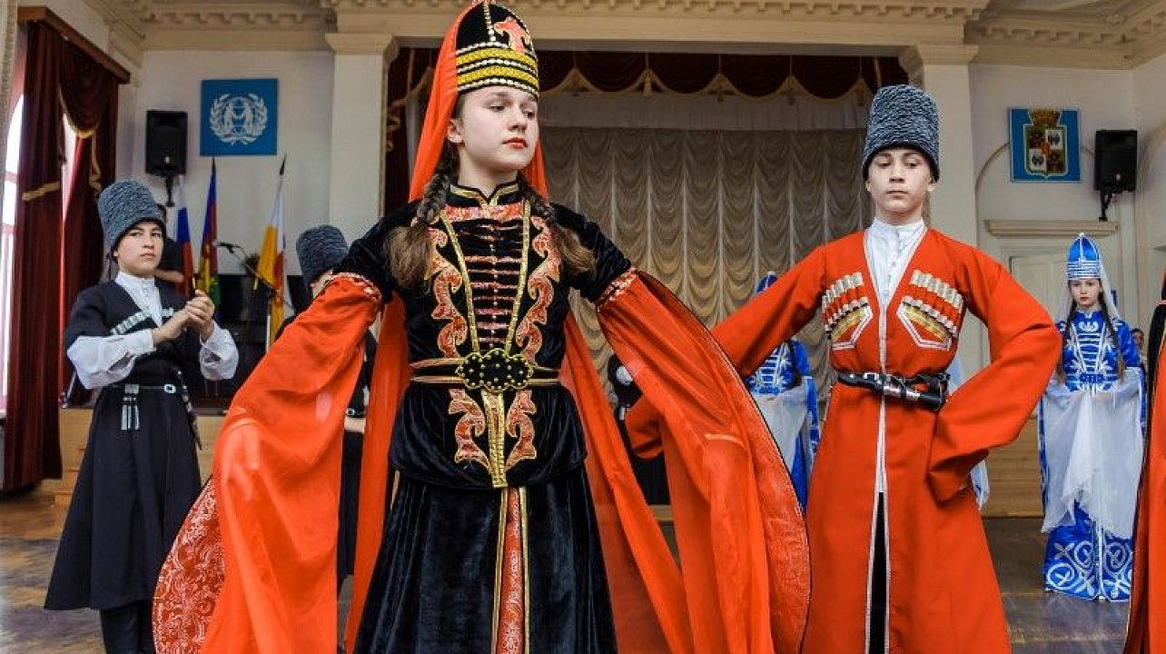 Фестиваль адыгской культуры прошёл в Краснодаре (9).JPG