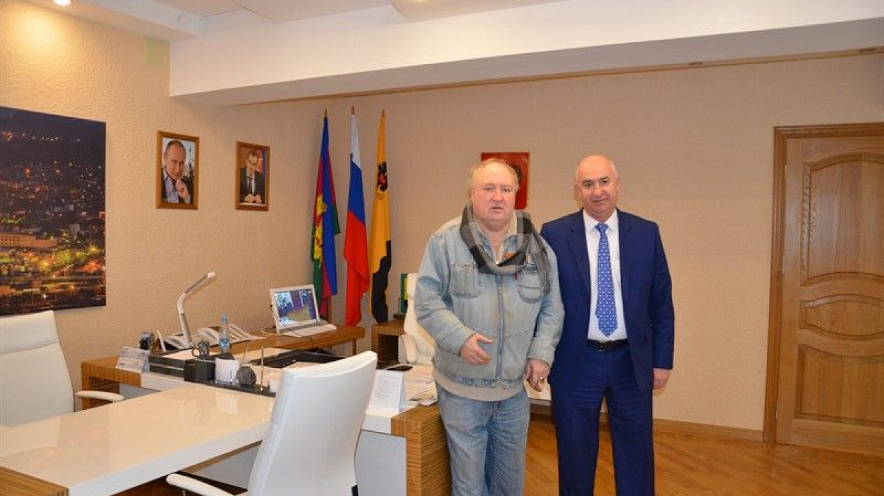 Движение «Содружество» отчиталось о проведении своих социальных проектов в Новороссийске.jpg