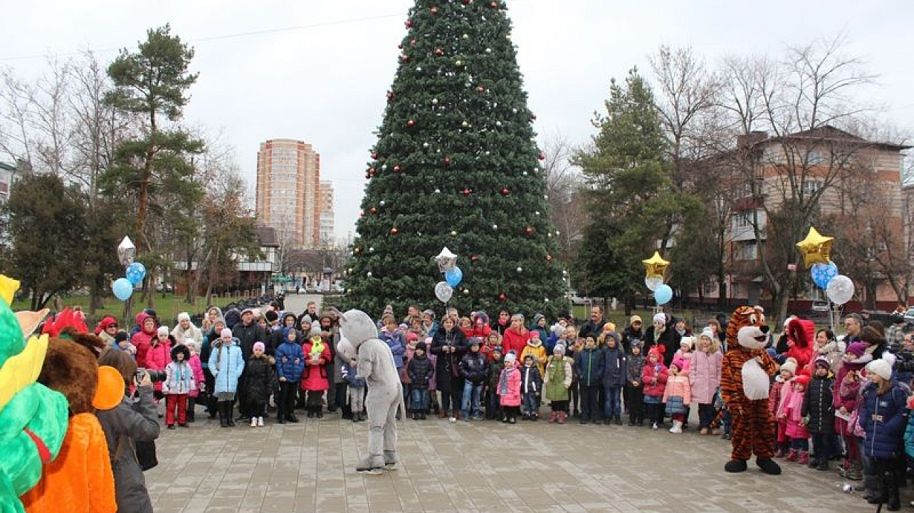 В Центральном округе прошел новогодний праздник