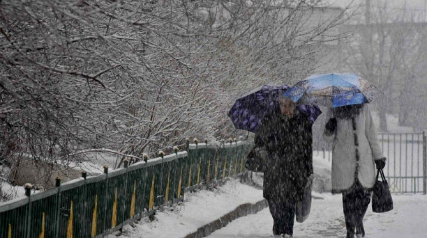 Администрация Западного внутригородского округа предупреждает об ухудшении погодных условий!