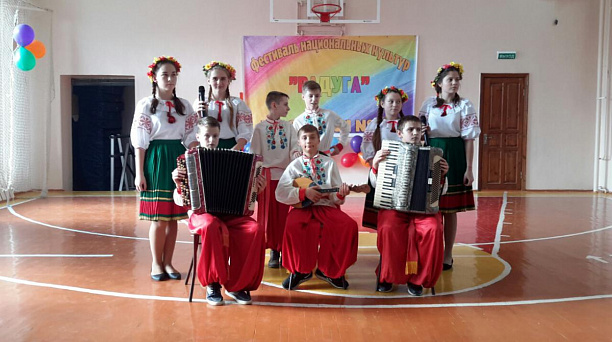 Фестиваль многонациональных культур прошел в школе Западного округа