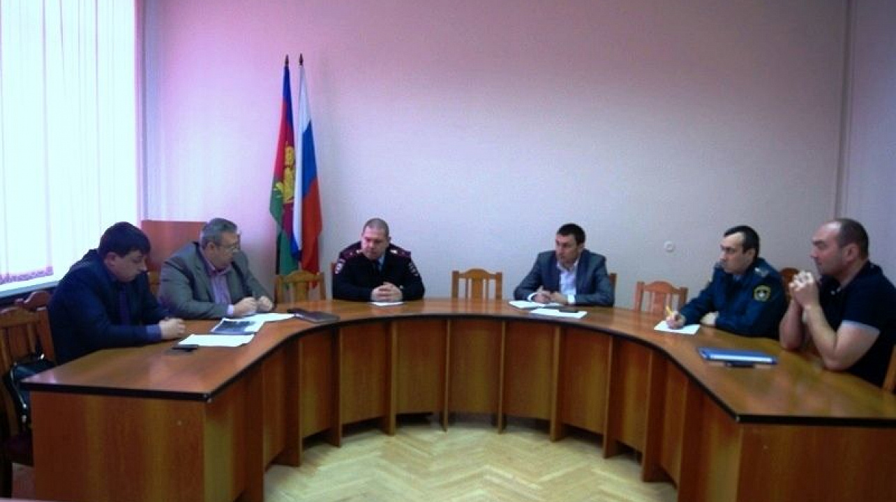 Западный округ будет жестче бороться с незаконными игровыми терминалами