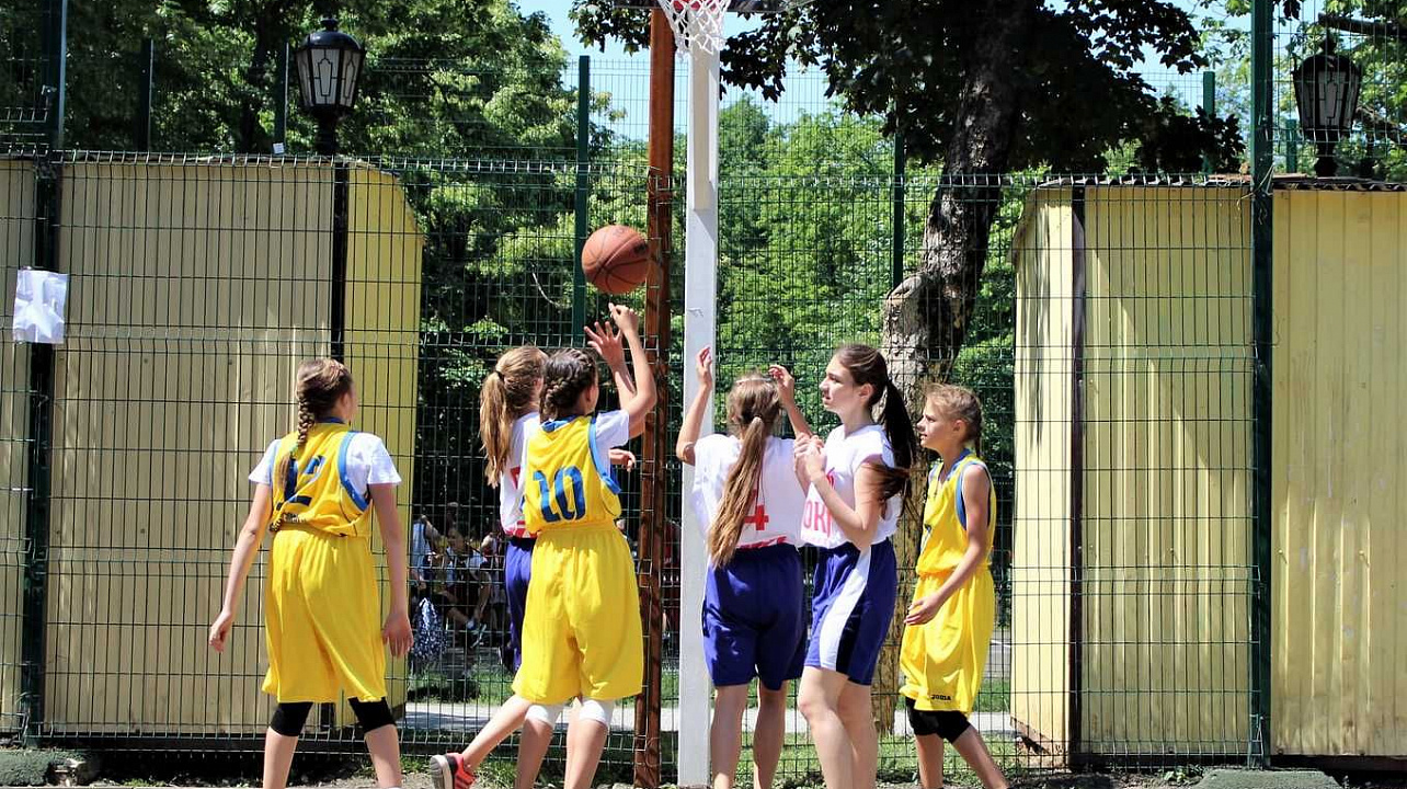 Турнир стритбол2.JPG