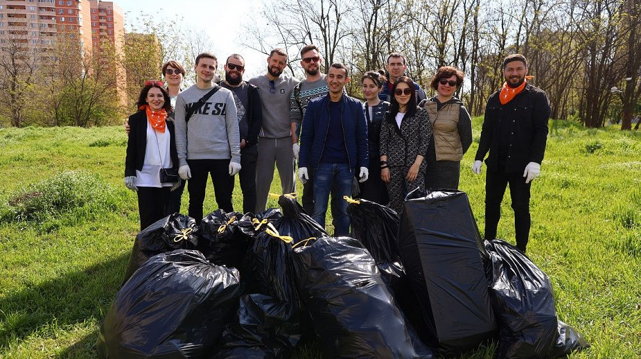 Компания ресторанов Madyar Collection поддержала экологический челлендж #trashtag в Краснодаре