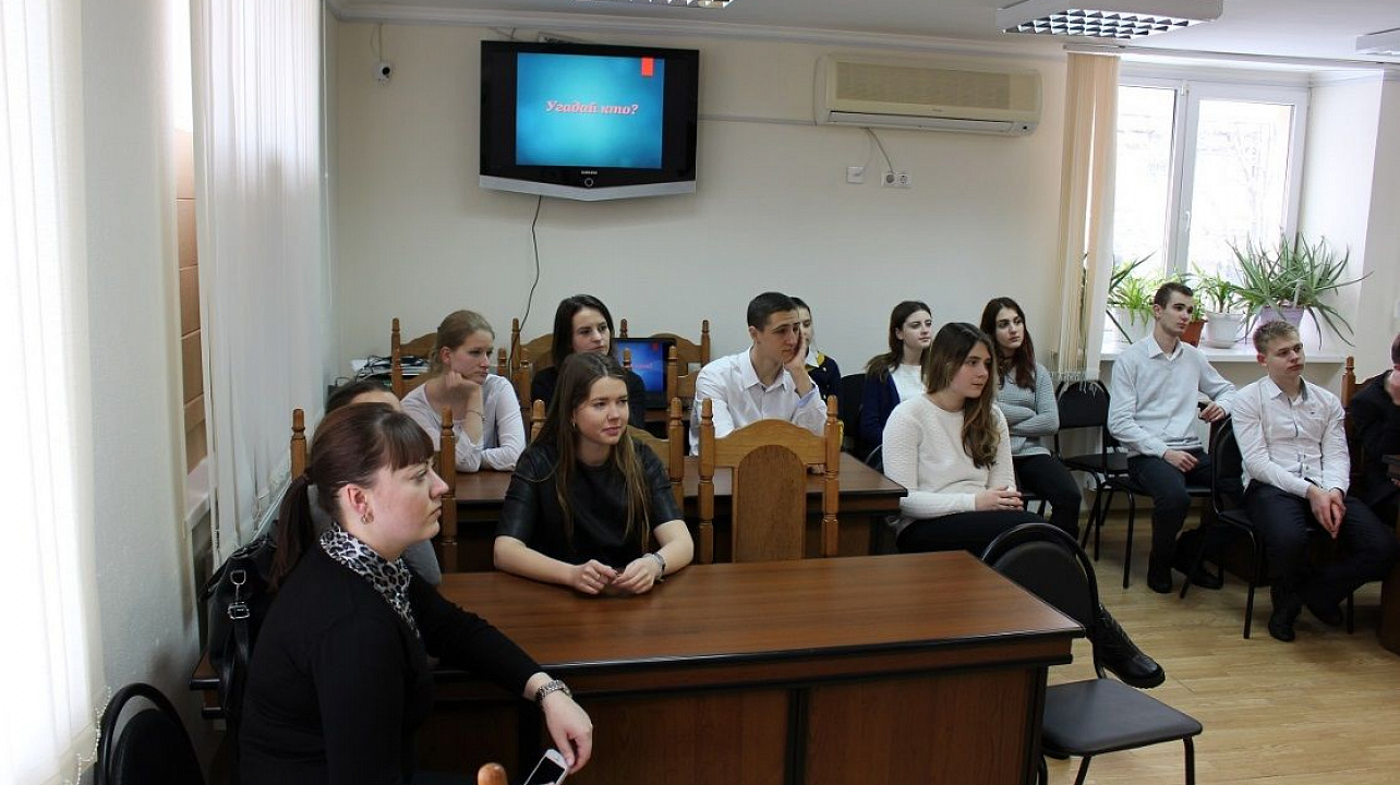 Школьники Западного округа приняли участие в уроке по избирательному праву