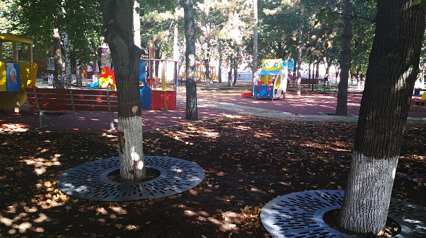 Реконструкция сквера «Фестивального» близится к завершению