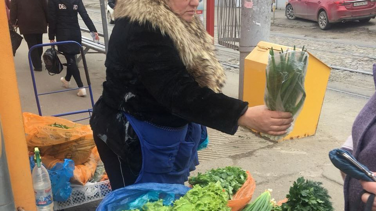 В Западном округе продолжается работа по пресечению «стихийной торговли»