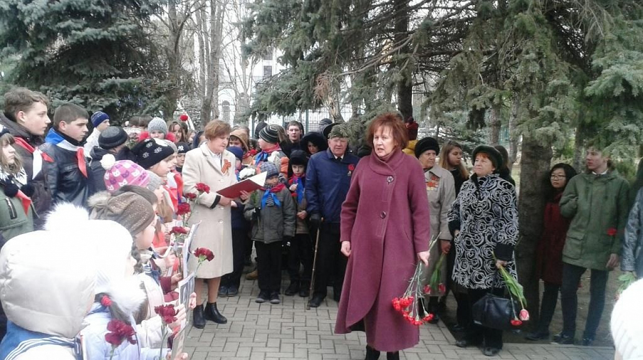 Вчера у памятника «Летчикам –героям» на улице Тургенева состоялся митинг ко Дню освобождения Краснодара
