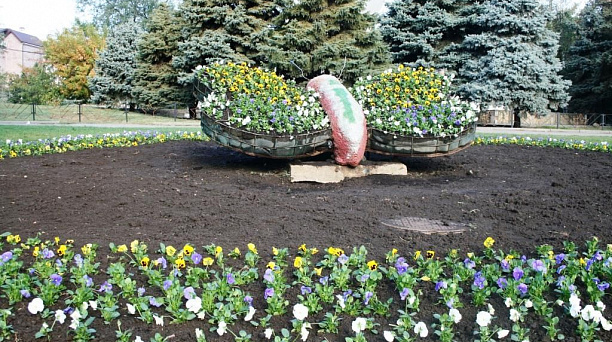 Ко Дню города в Прикубанском округе обновят цветочные композиции