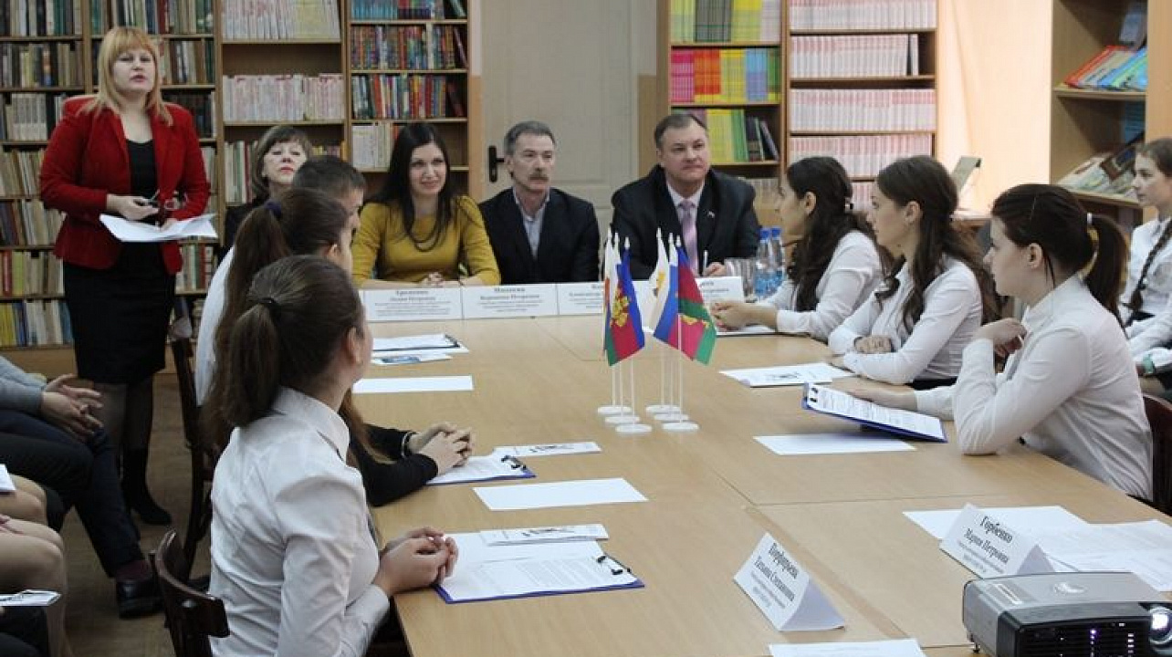 В Центральном округе прошли мероприятия, посвященные Дню молодого избирателя