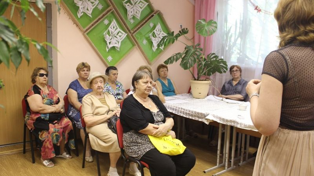 В Центральном округе обсудили вопросы страхования жилых помещений и предстоящих выборов