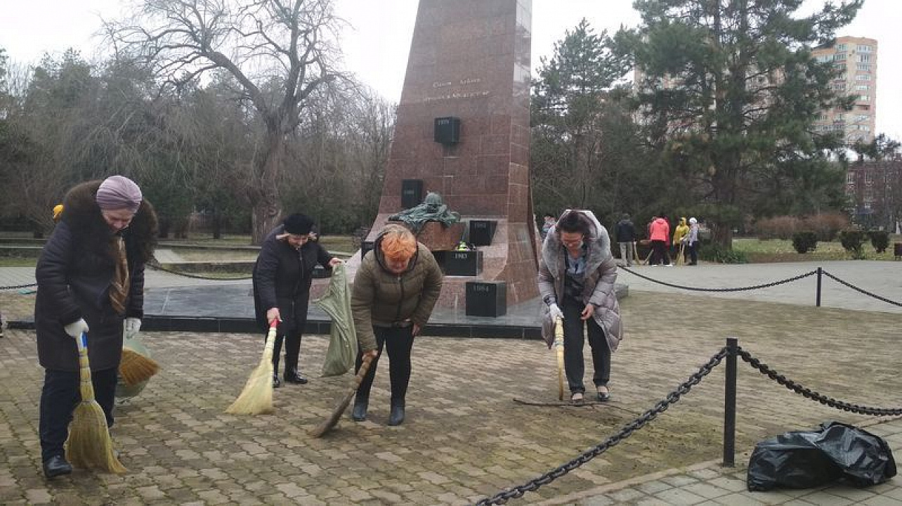 Центральный округ принял активное участие в акции «Наведем порядок»