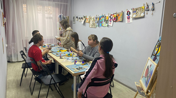 «Не просто мастерские»