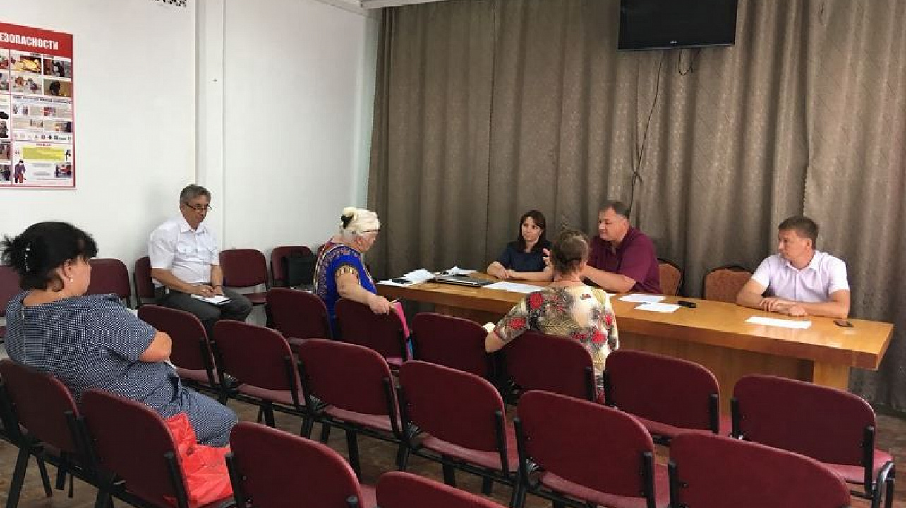 Депутат В.Тимофеев провел прием жителей Старокорсунского сельского округа