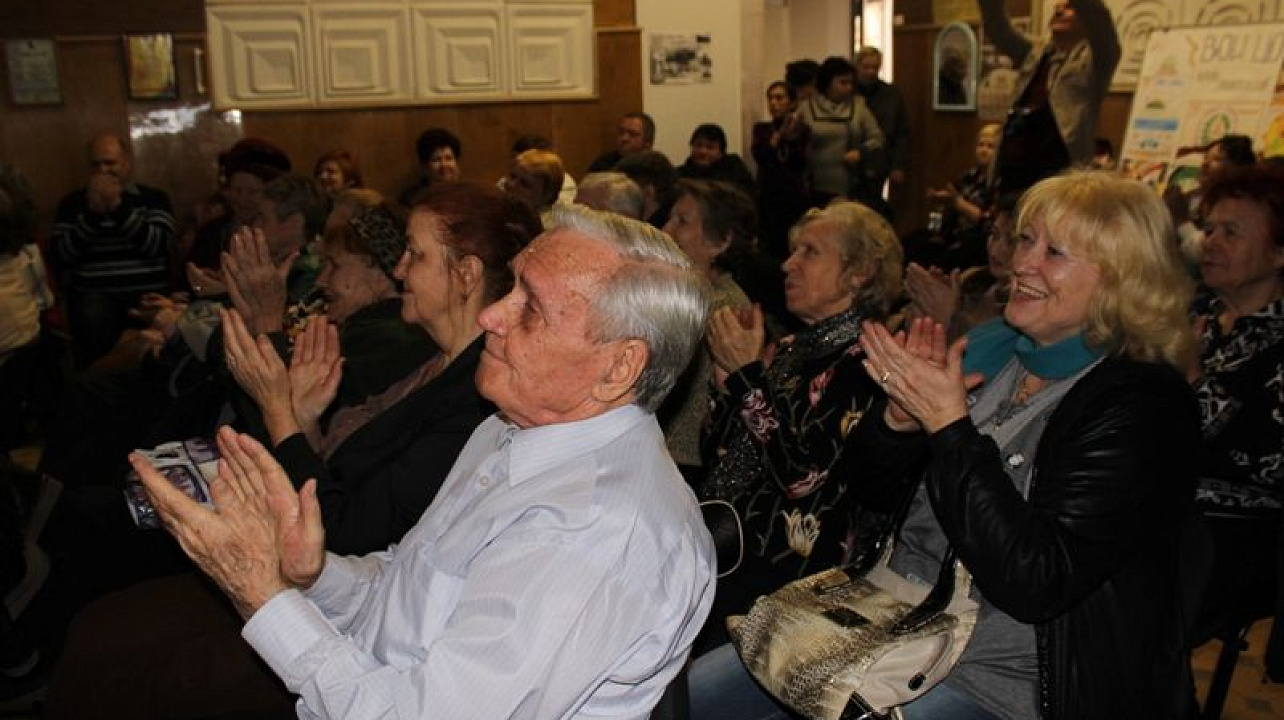 Члены общественной организации «ВОИ» Центрального округа отметили День матери