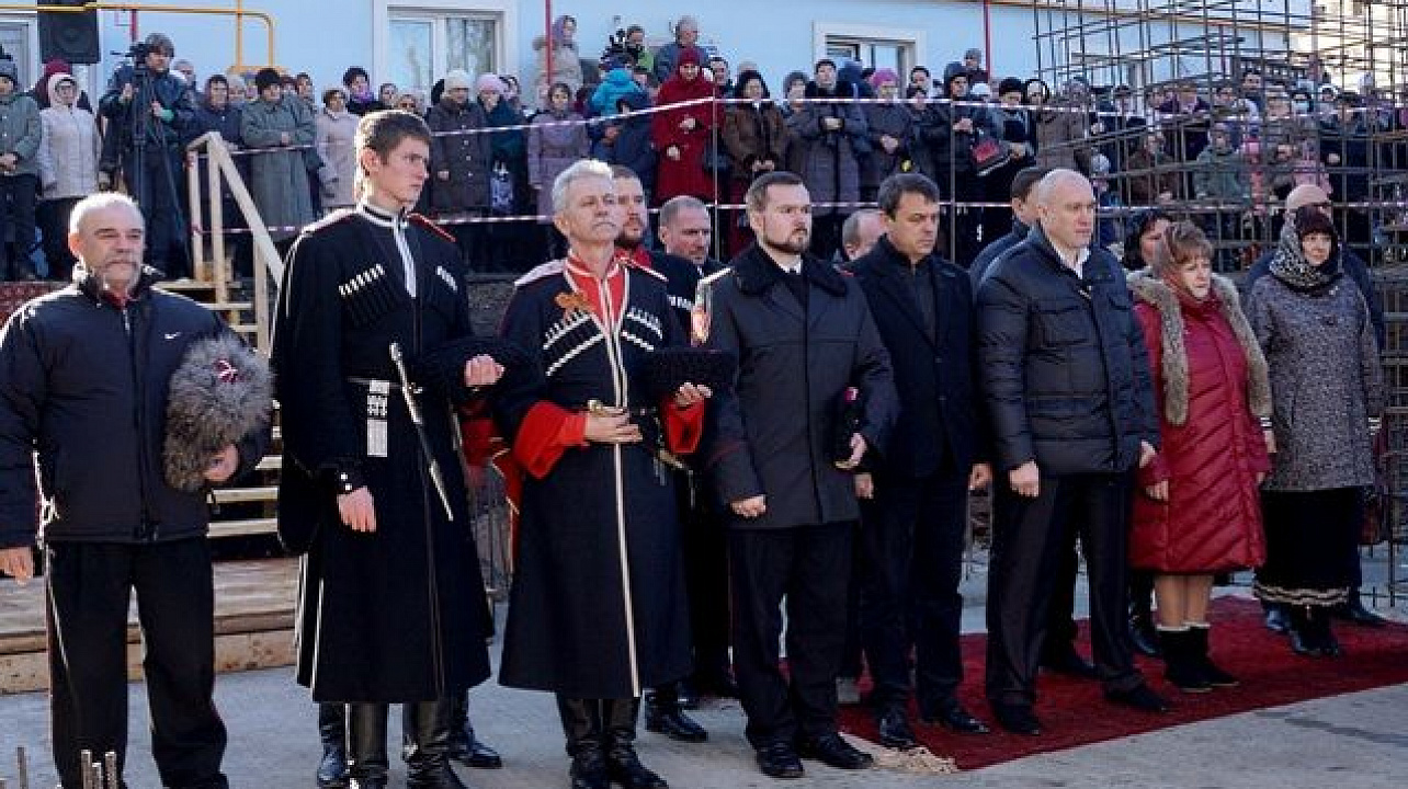 Освящение закладного камня.JPG