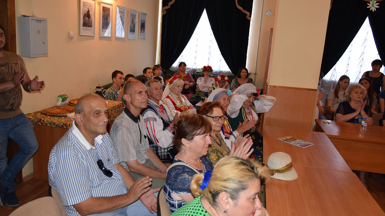 Организации Центра национальных культур отметили День дружбы и единения славян (3).JPG