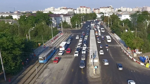 Движение в районе Офицерского путепровода Краснодара существенно улучшилось
