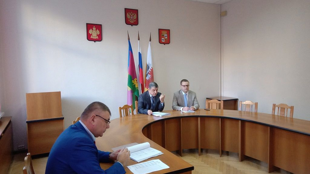 В администрации Западного округа обсудили вопросы сокращения налоговой недоимки