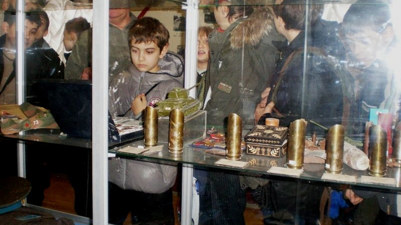 Познавательная экскурсия прошла для учеников гимназии №33 Западного округа