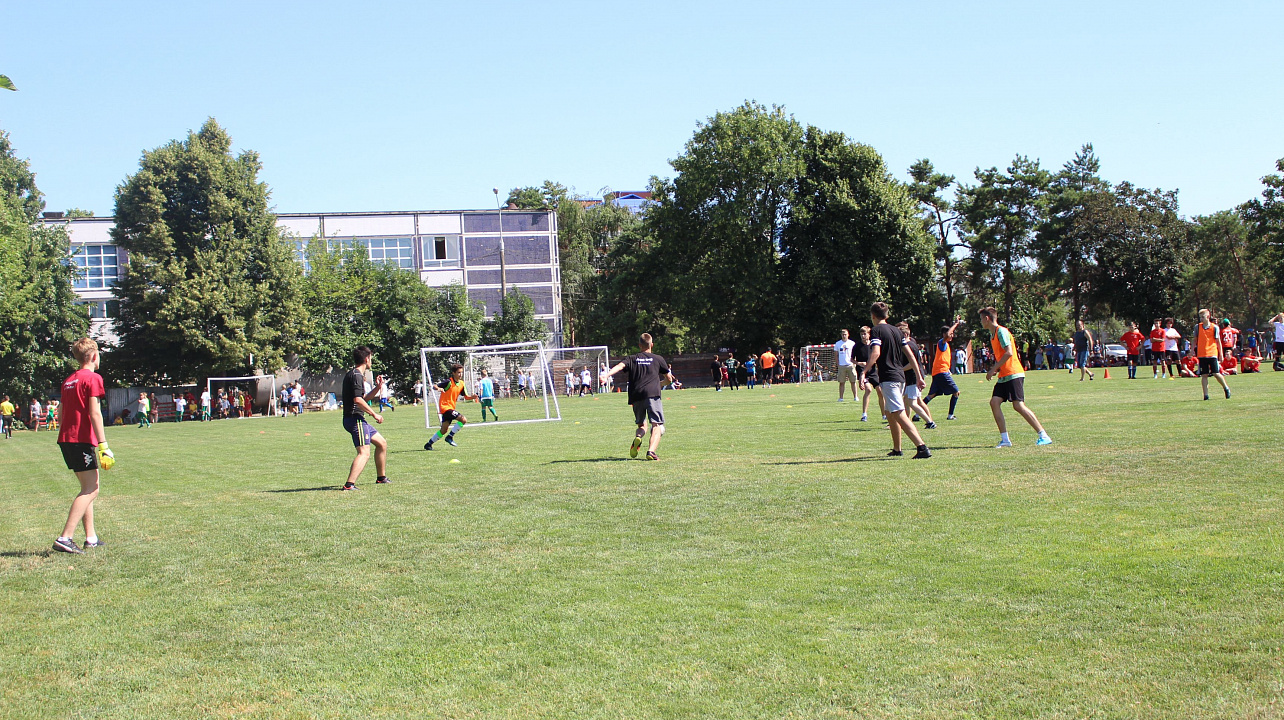 Первые игры по футболу на «Малый Кубок» управления по физической культуре и спорту