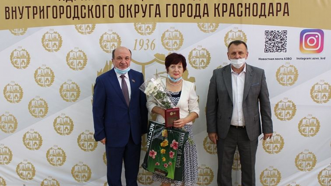 В Западном округе наградили руководителей лучших органов территориального общественного самоуправления  __.jpg