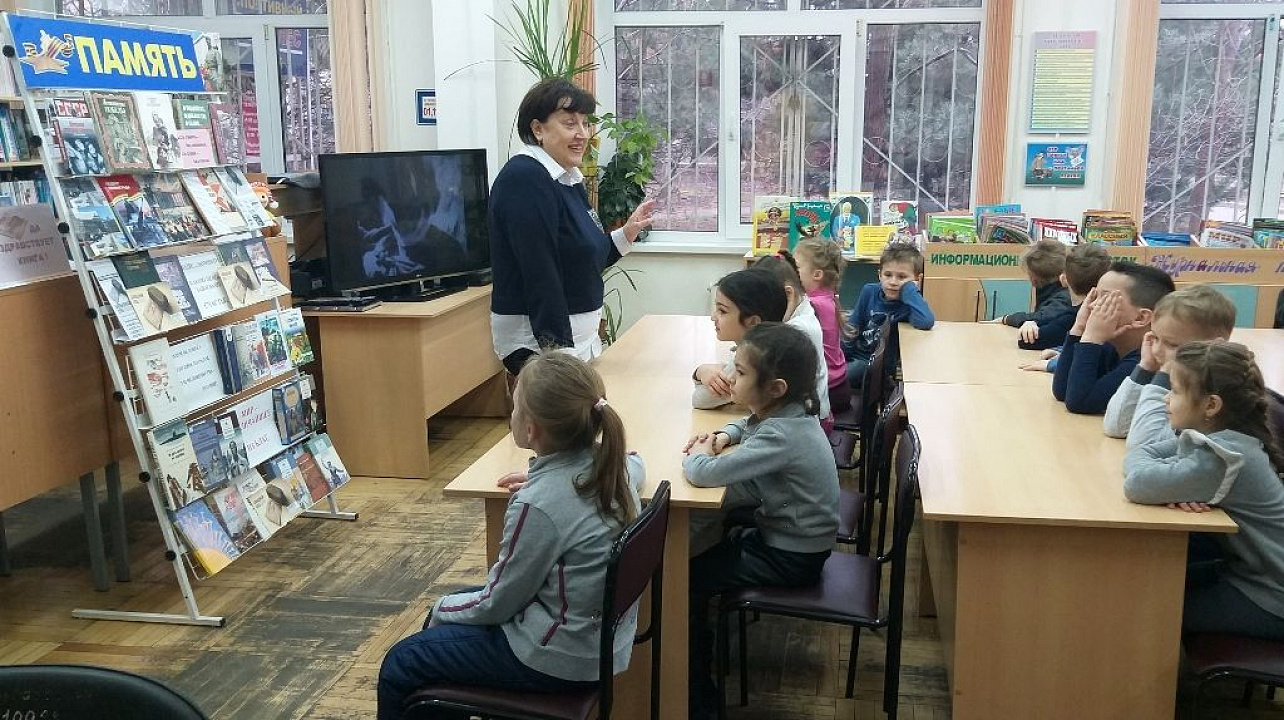 Воспитанники детсада № 223 «Лебедушка» побывали на уроке, посвященном защитникам Краснодара