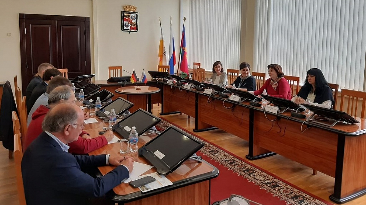 Официальные визиты 2021