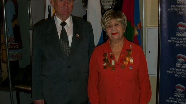 Ветеранов Центрального округа наградили памятными знаками «Маршал Г.К.Жуков – защитник Отечества»